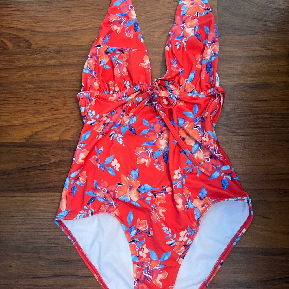Beautiful Land’s End One Piece Swimsuit, NWOT